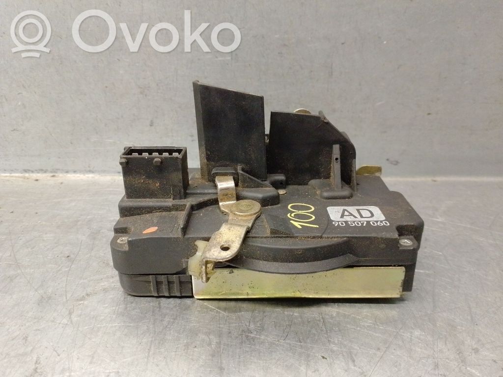 Opel Vectra B Front door lock 