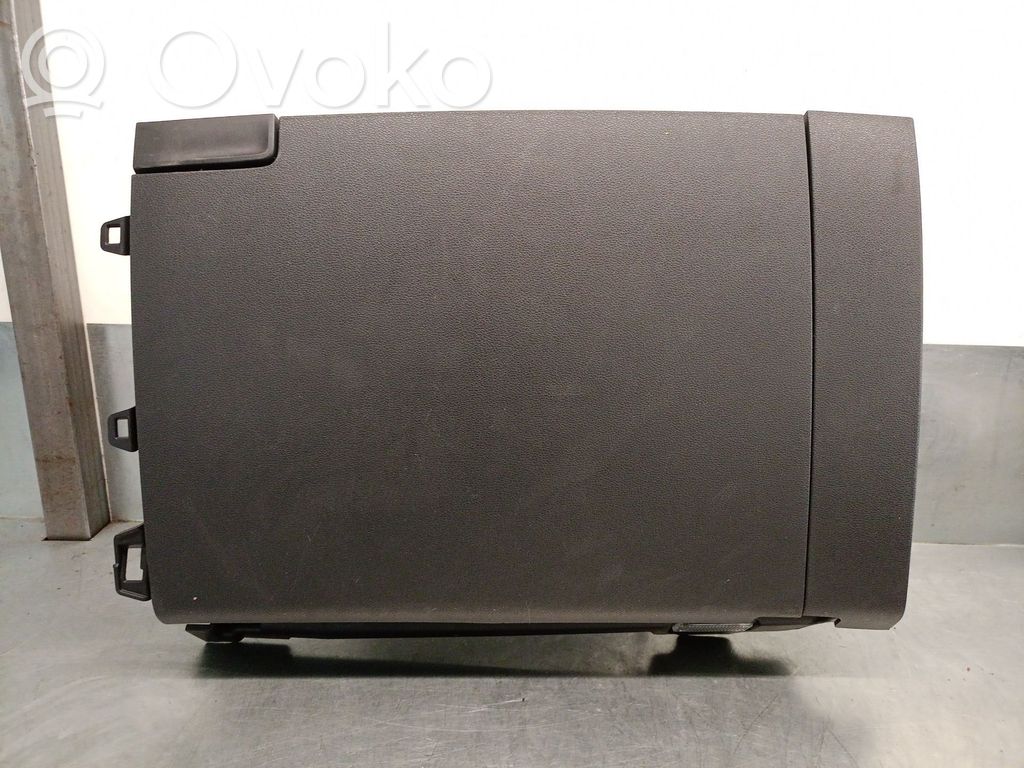 Skoda Karoq Daiktadėžė 