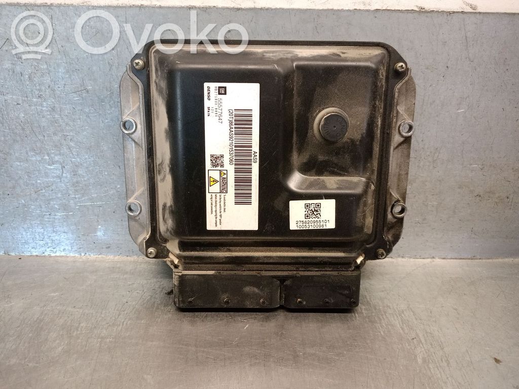 Engine control unit/module   55577647,MB275800DENSO