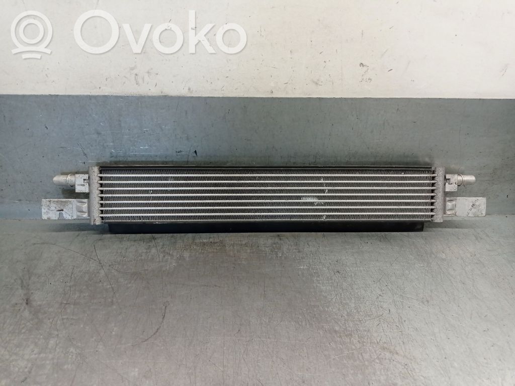 BMW 4 G22 G23 G24 G26 Radiatore dell’olio del cambio 
