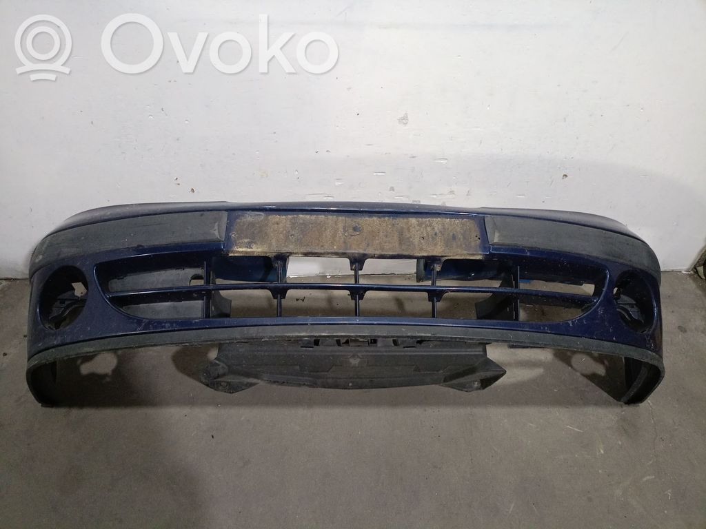 Renault Megane I Parachoques delantero 
