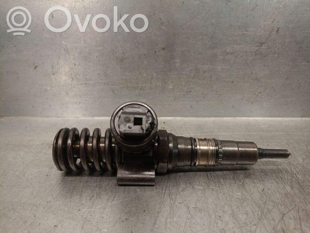 Inyector de combustible   03G130073G,0414720404BOSCH