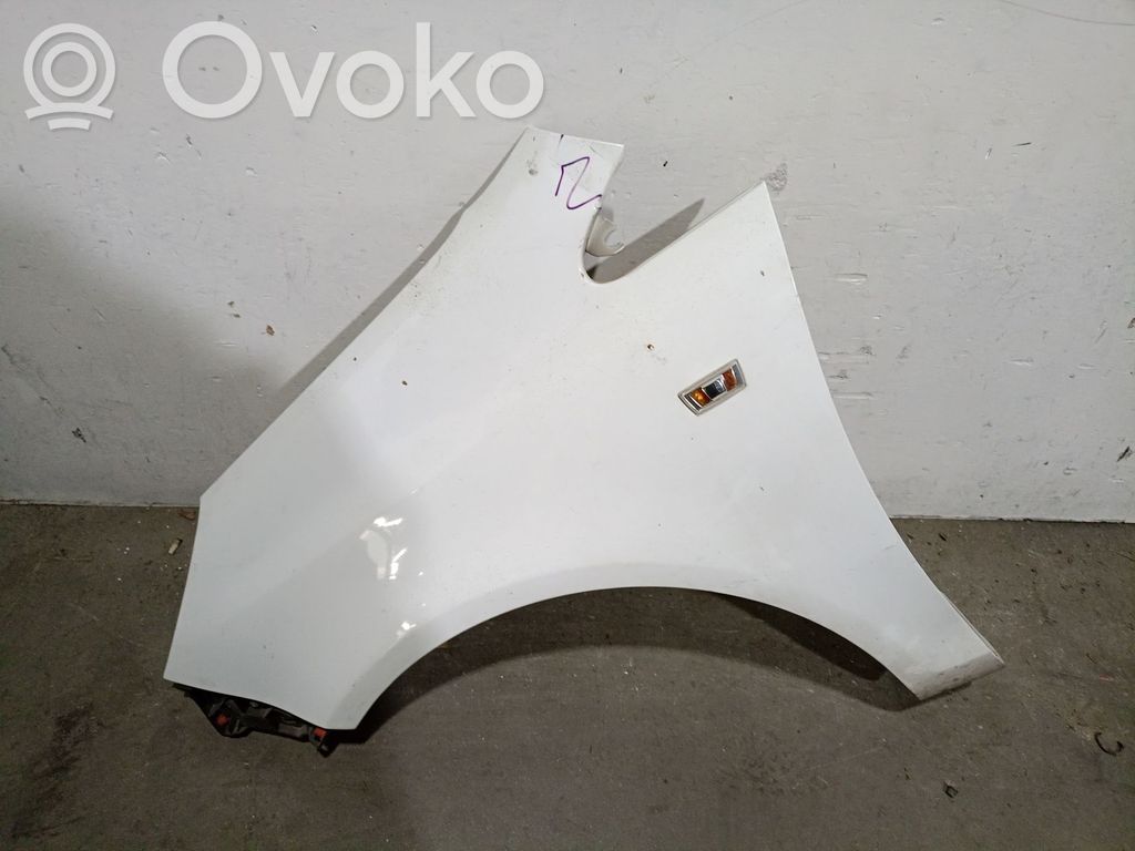 Opel Corsa D Sparnas 
