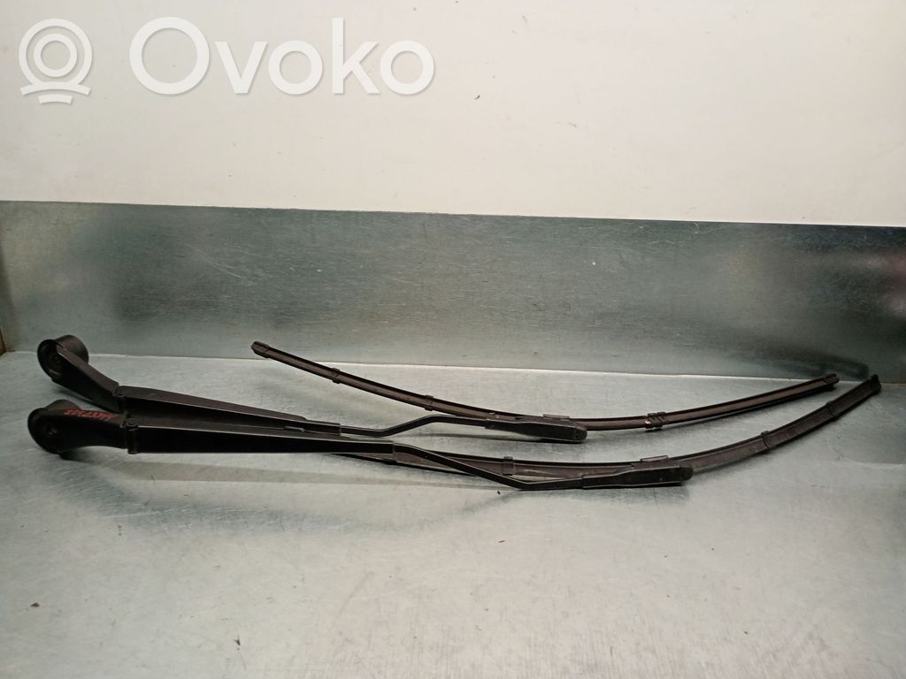 Ford Transit Ramię wycieraczki szyby przedniej / czołowej 