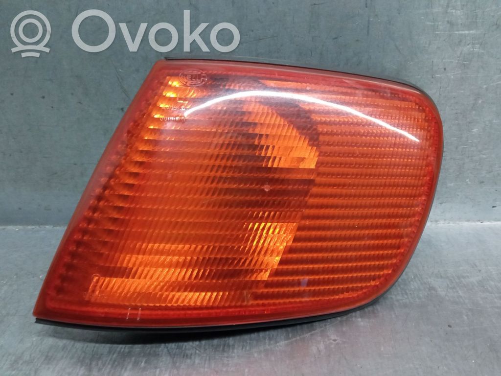 Audi 100 S4 C4 Phare frontale 