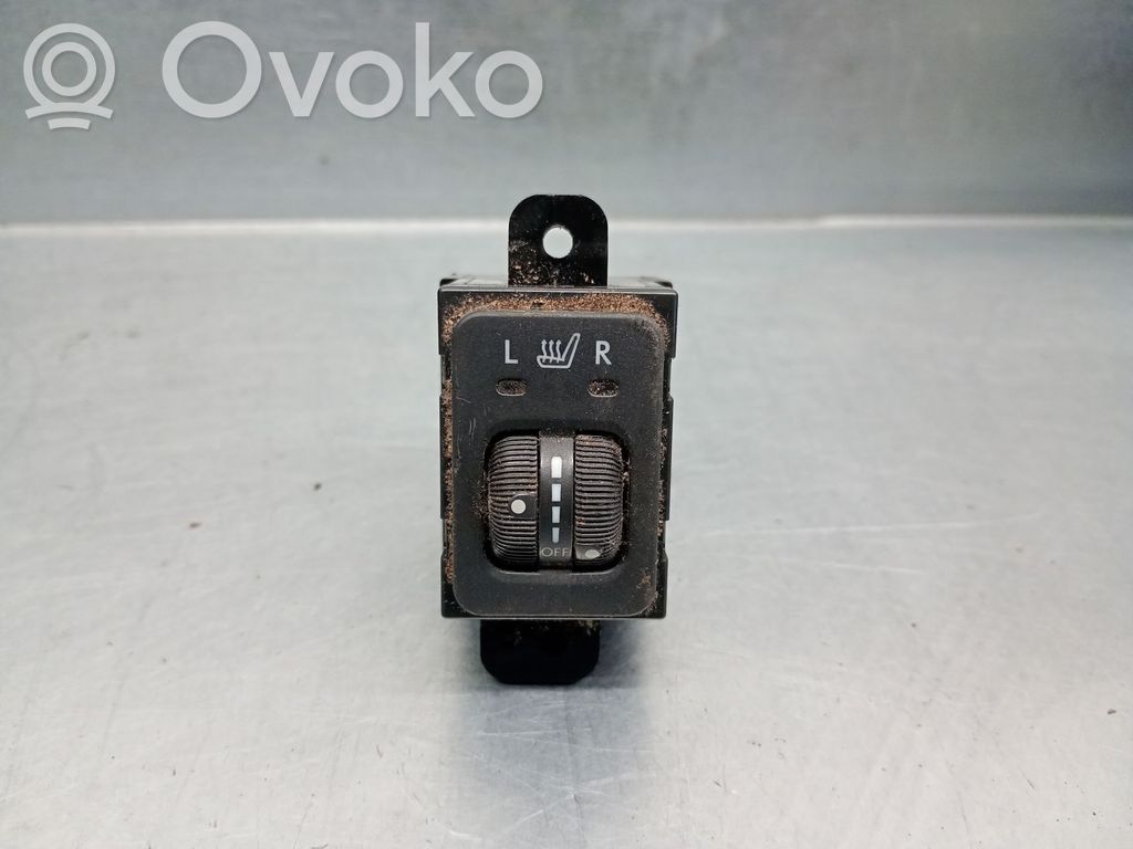 Subaru Legacy Multifunctional control switch/knob 
