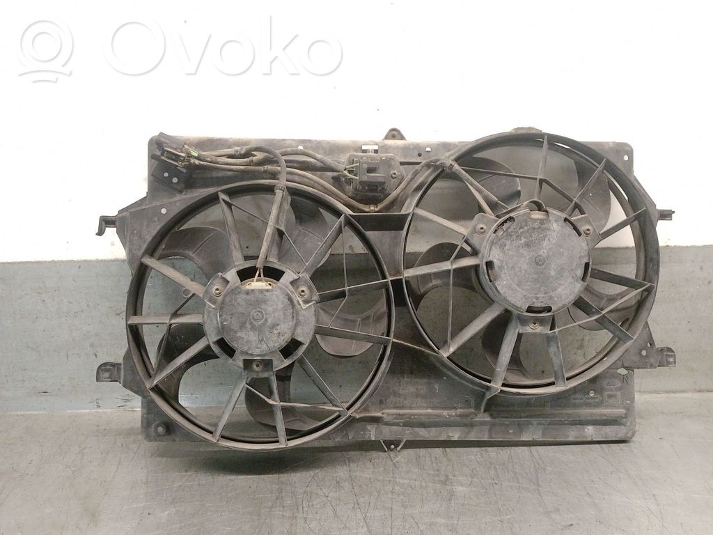 Ford Focus Elektrisks radiatoru ventilators 