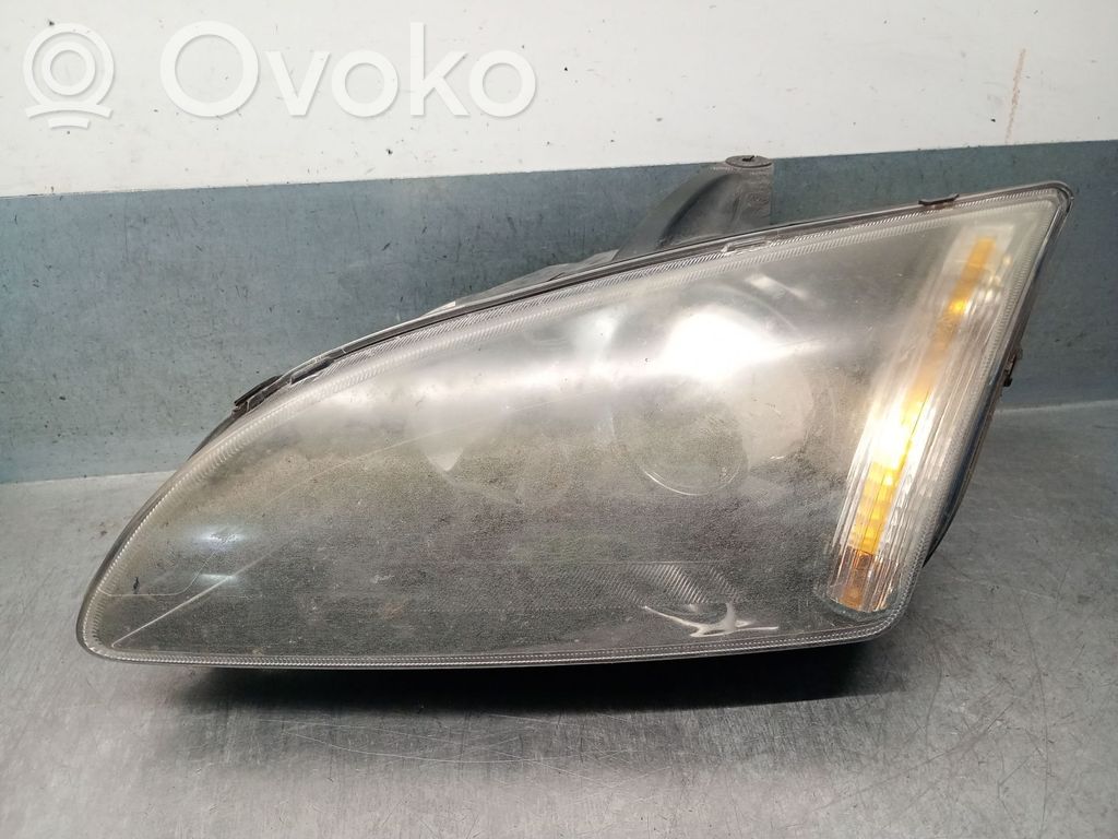 Ford Focus Scheinwerfer 
