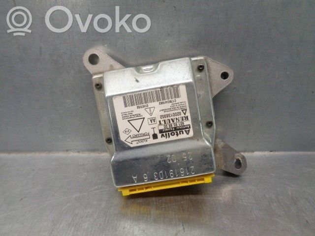 Renault Laguna II Unidad de control/módulo del Airbag 