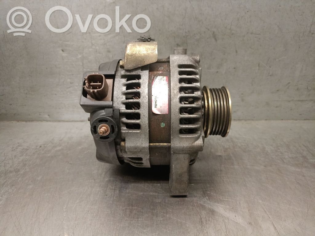 Toyota Corolla E120 E130 Ģenerators 
