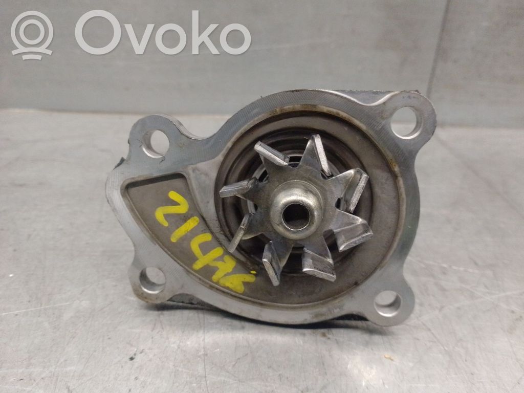 Renault Megane III Pompe de circulation d'eau 