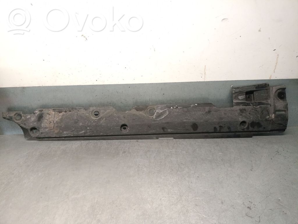 Volvo XC40 Osłona dolna silnika 
