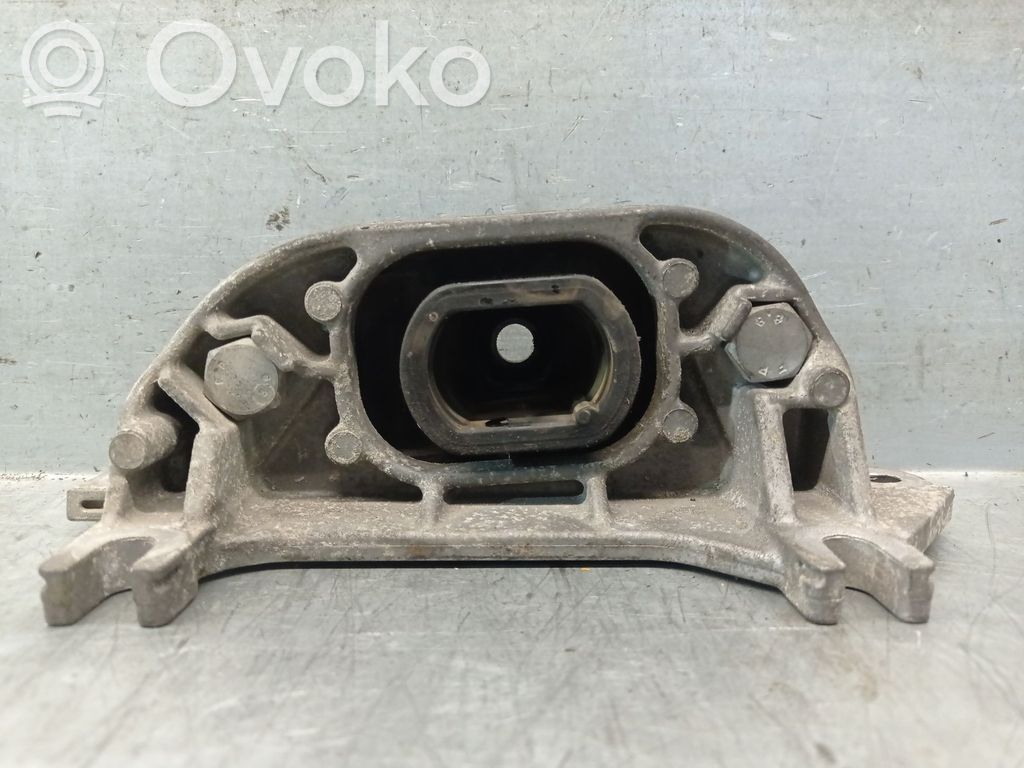 Dacia Logan Pick-Up Engine mount bracket 