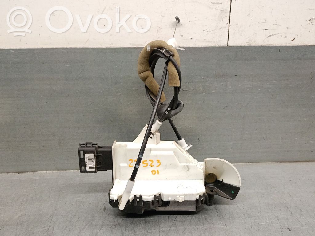 Peugeot Partner Front door lock 