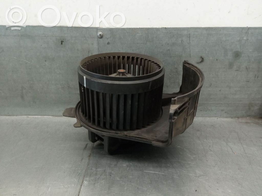Opel Movano B Wentylator nawiewu / Dmuchawa 