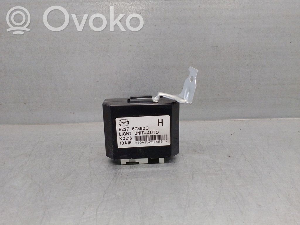 Unité de commande / module Xénon   E22767890C,10A152544631