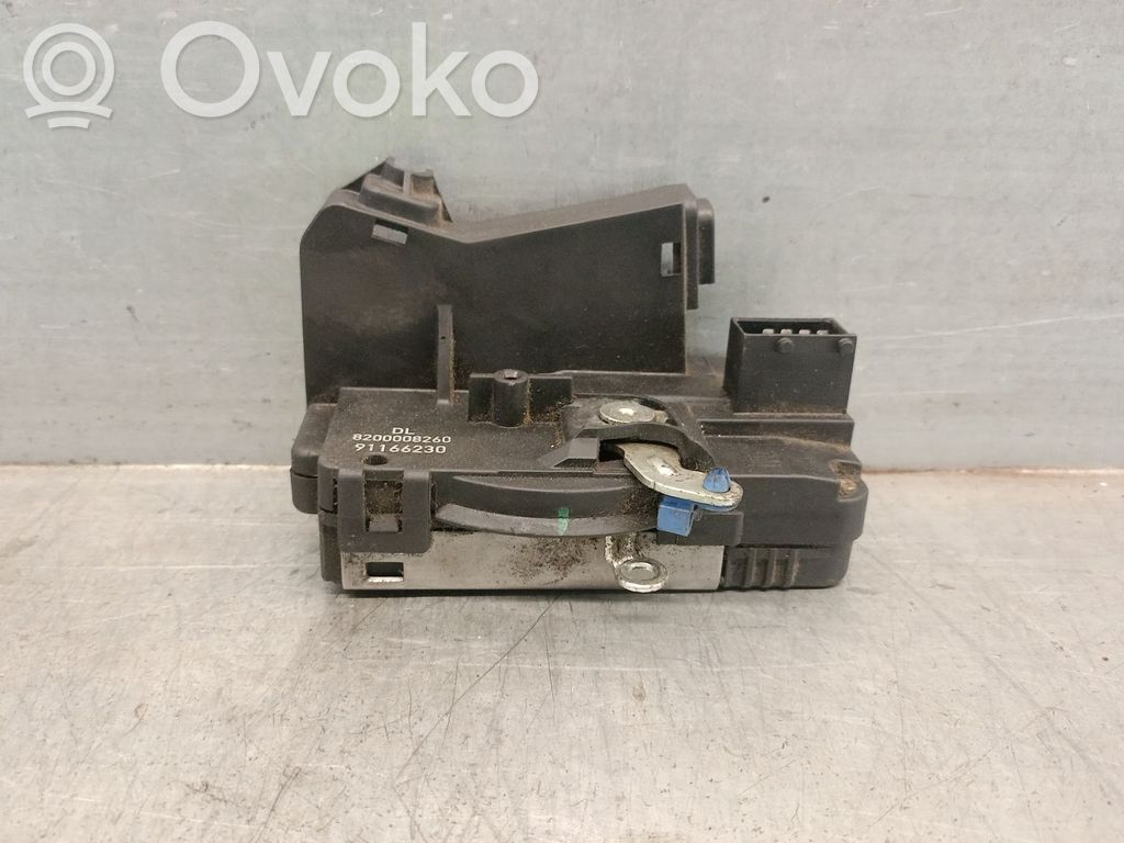 Opel Vivaro Priekšpusē slēdzene 