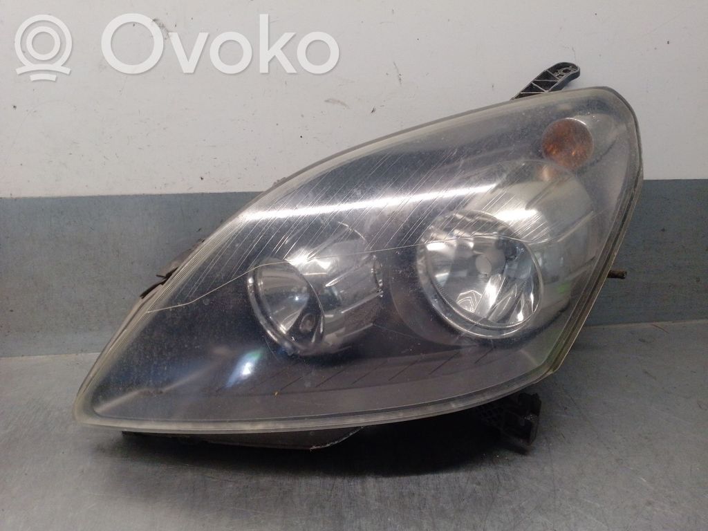 Opel Zafira B Phare frontale