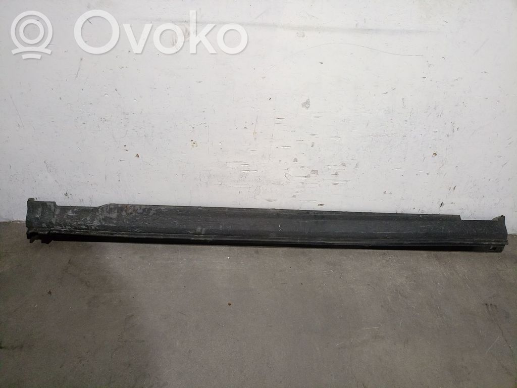 Volvo XC40 Sottoporta 