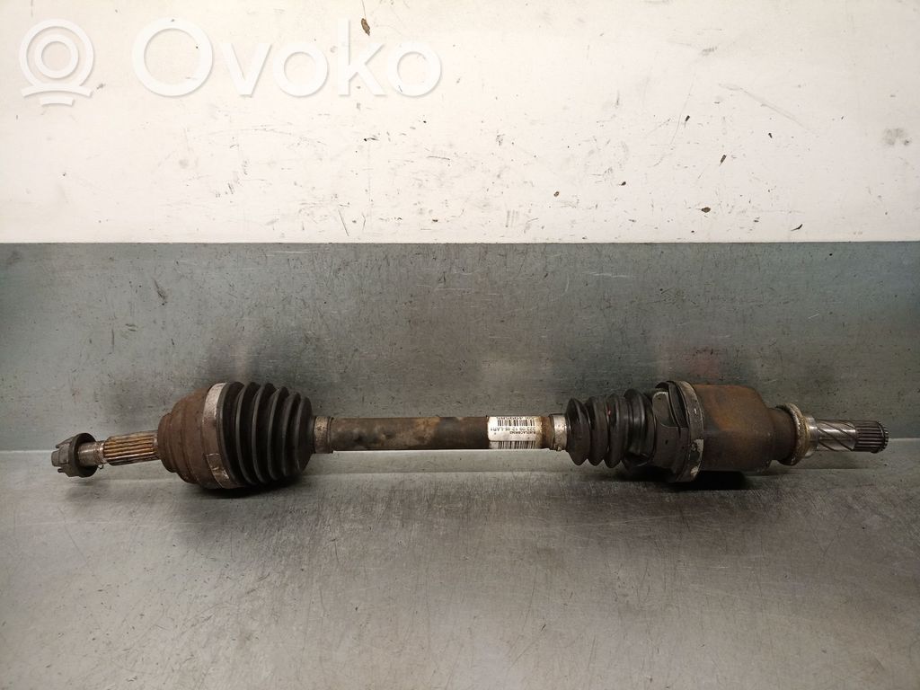 Eje de transmisión delantero   8200499585,8200618501
