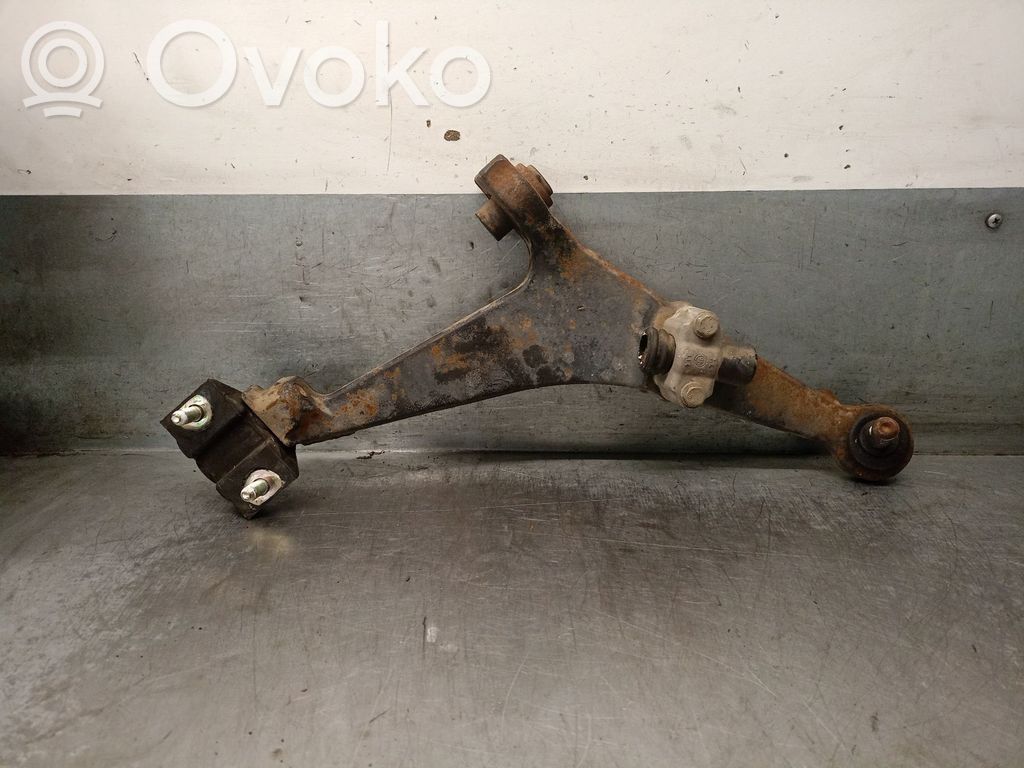 Citroen Saxo Wahacz przedni 