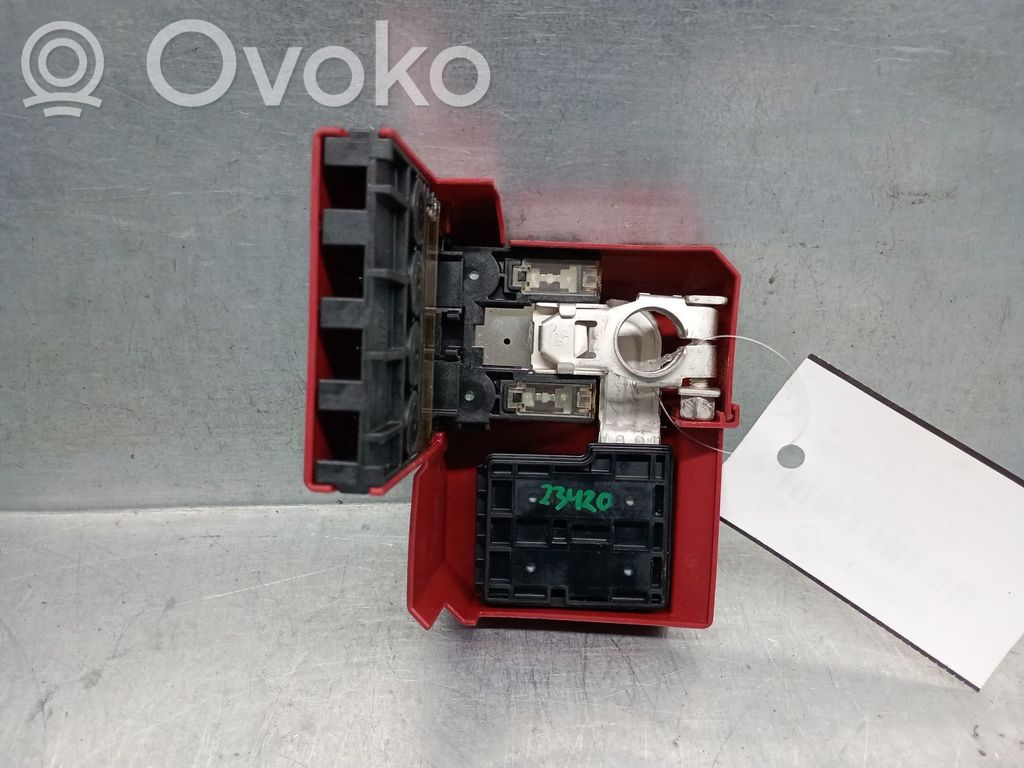 Mitsubishi Outlander Juego de caja de fusibles 
