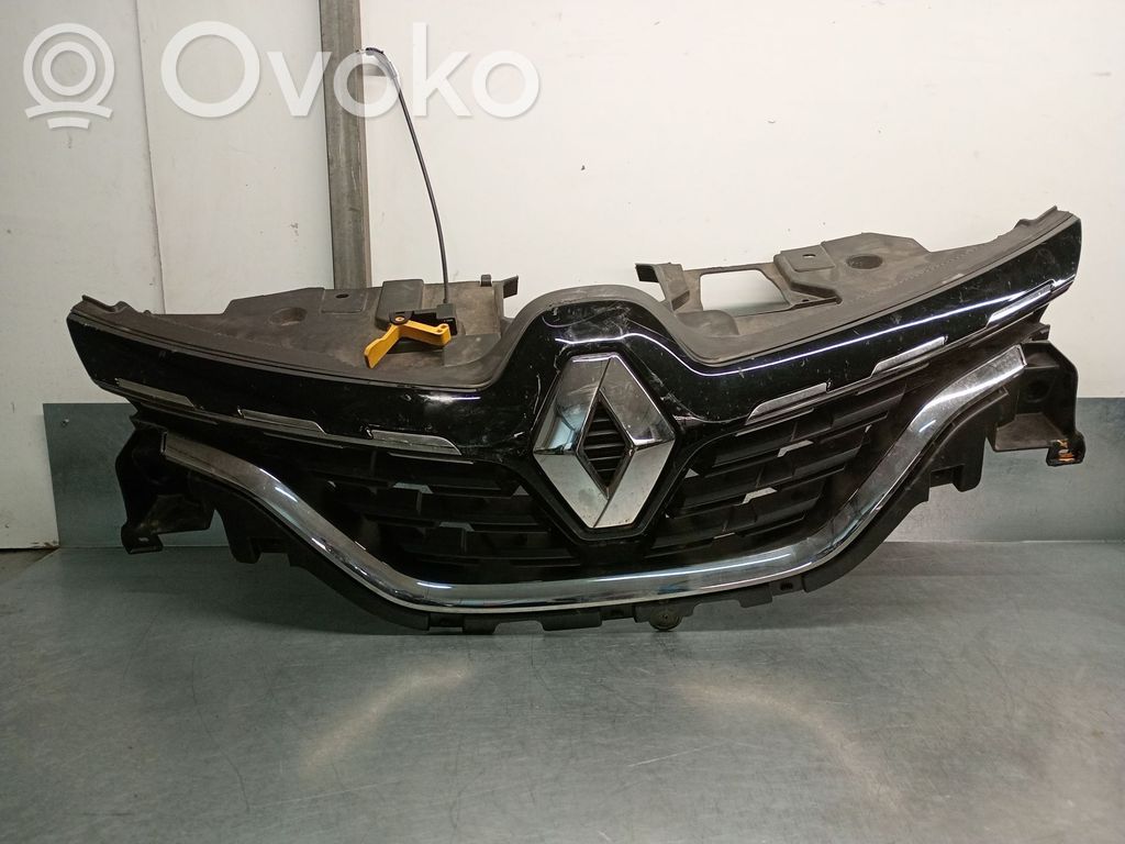 Renault Captur Etusäleikkö 