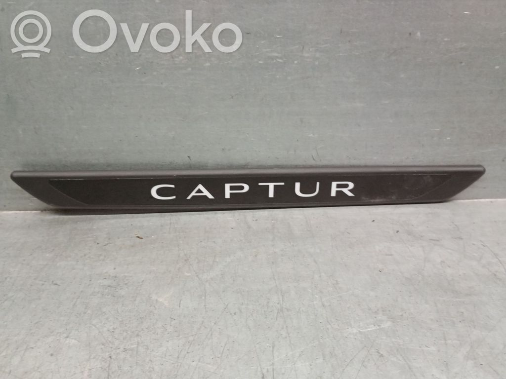 Renault Captur Нижняя отделка 