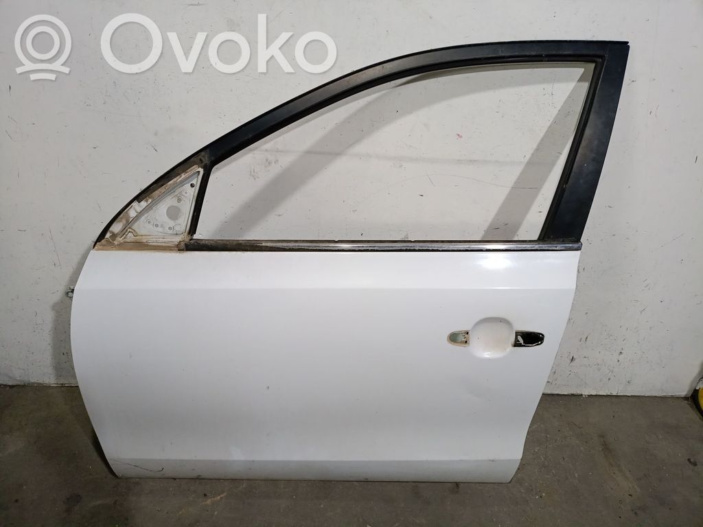Hyundai i30 Drzwi przednie 