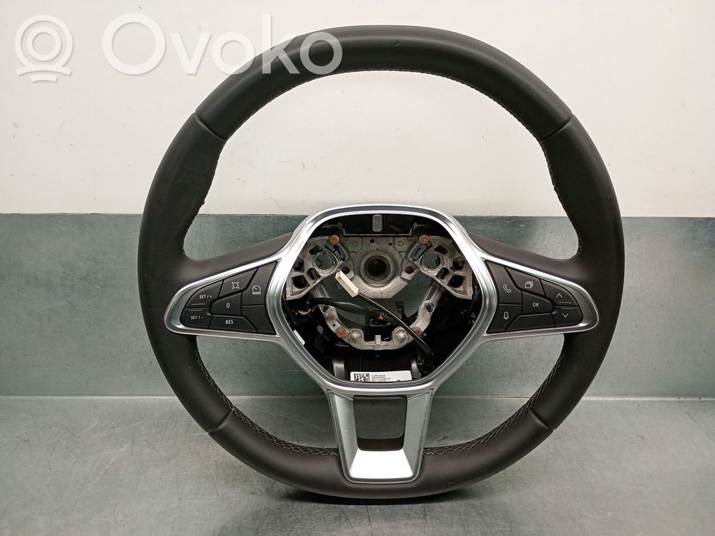 Renault Captur II Ohjauspyörä 