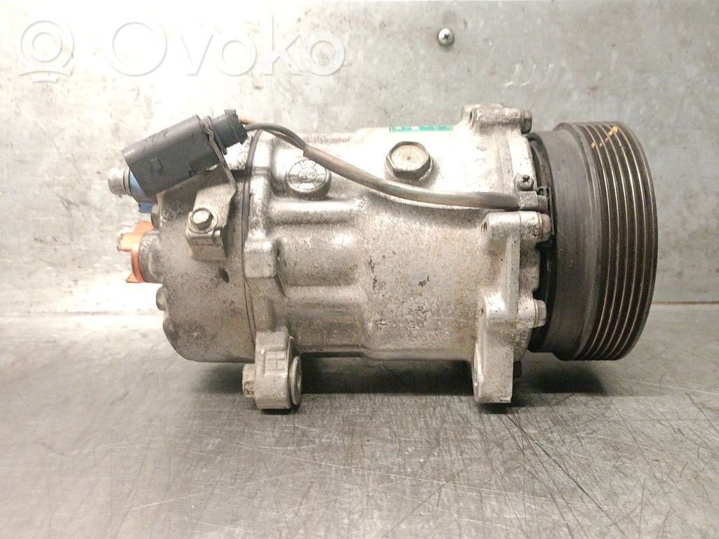 Volkswagen Transporter - Caravelle T5 Compressore aria condizionata (A/C) (pompa) 