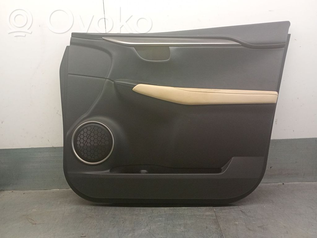 Lexus NX Garniture de panneau carte de porte avant