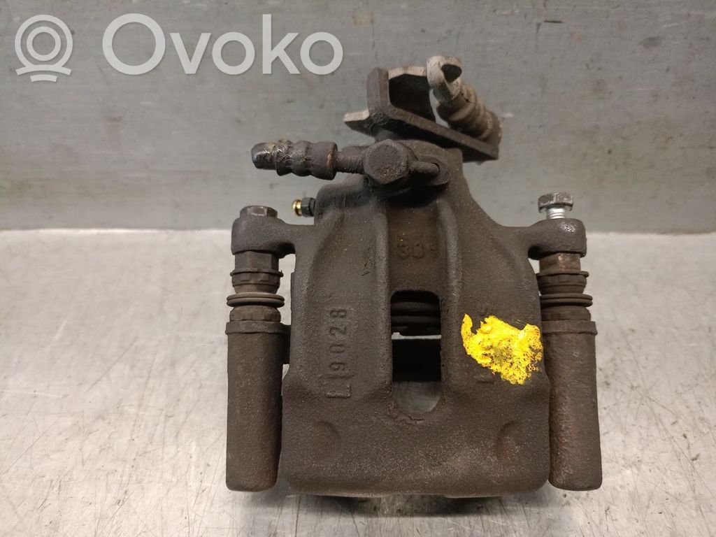 Volvo S40, V40 Takajarrusatula 