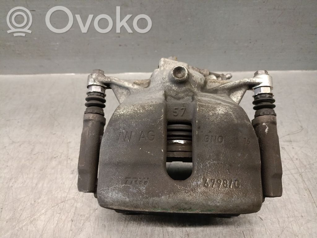 Bremssattel vorne   8V0615123D,8V0615123D,TRW