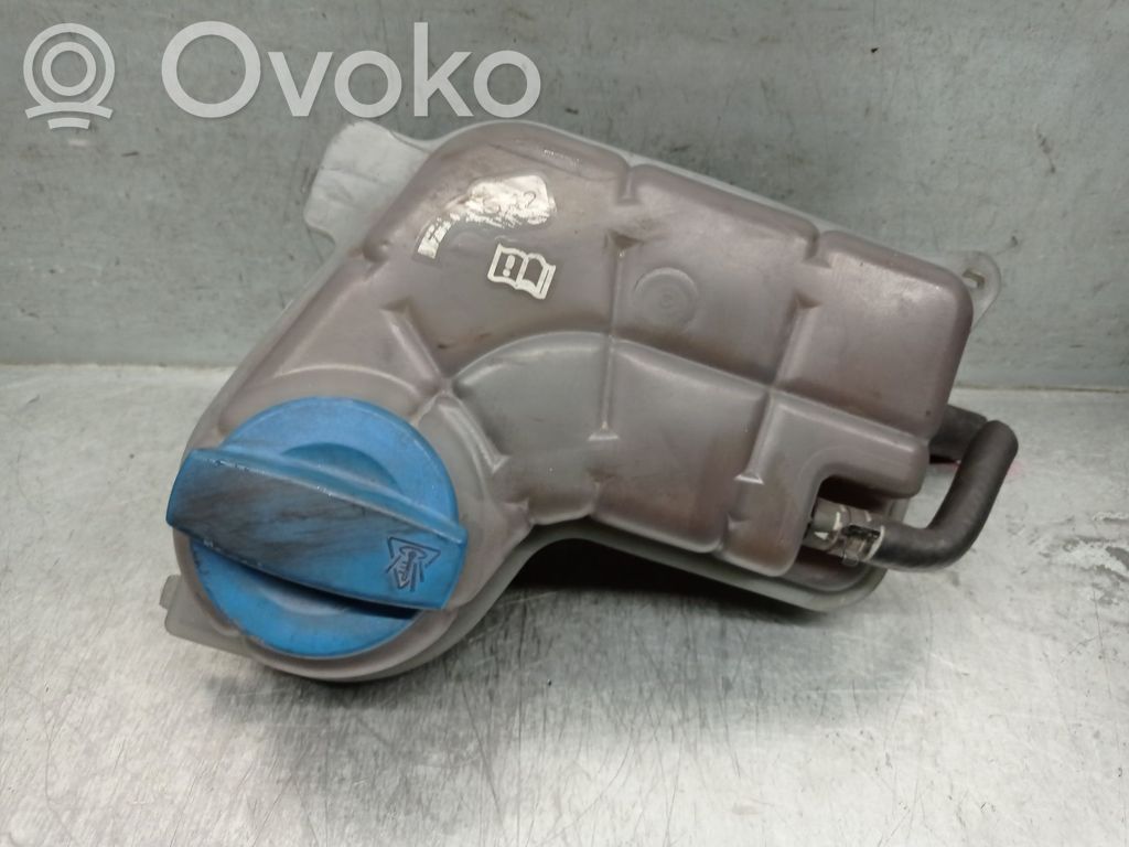 Audi A4 S4 B6 8E 8H Vas expansiune combustibil 