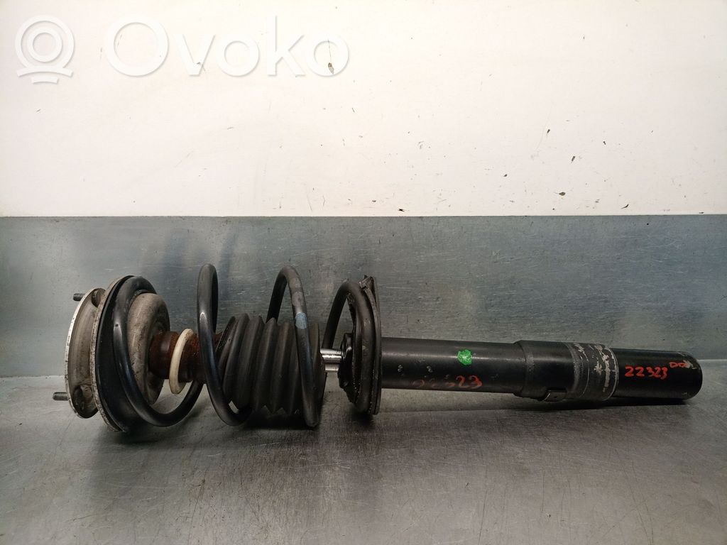 BMW 5 E60 E61 Priekšpusē amortizators ar atsperi 