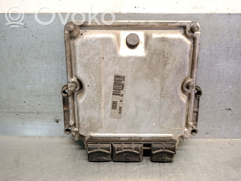 Citroen Jumpy Variklio valdymo blokas 
