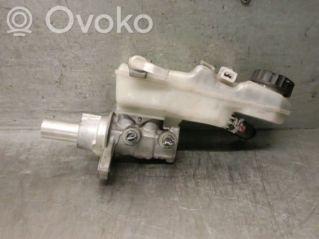 Toyota Avensis T270 Servofreno 