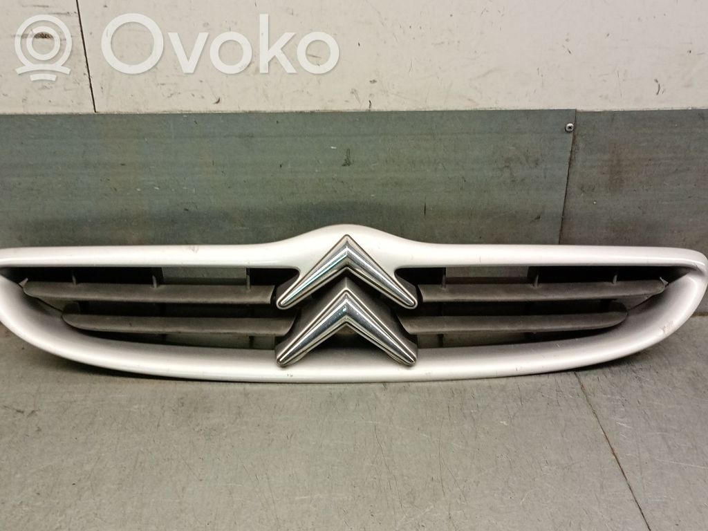 Citroen Saxo Front grill 