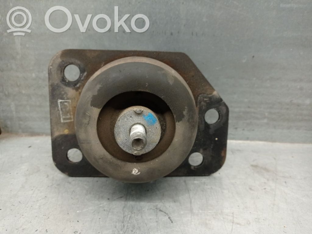Daewoo Lacetti Engine mount bracket 