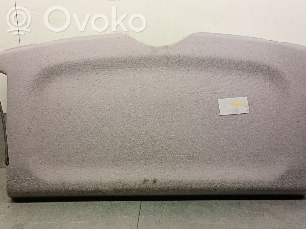 Opel Corsa B Hattuhylly 