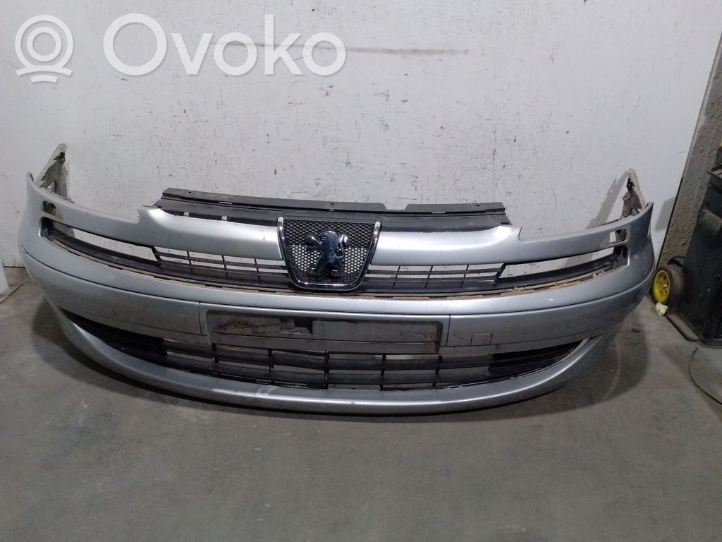 Peugeot 807 Parachoques delantero 