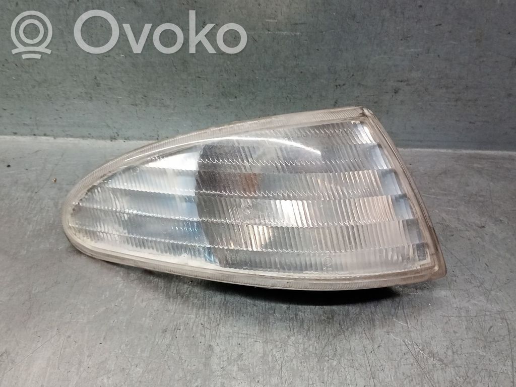 Ford Mondeo MK I Scheinwerfer 
