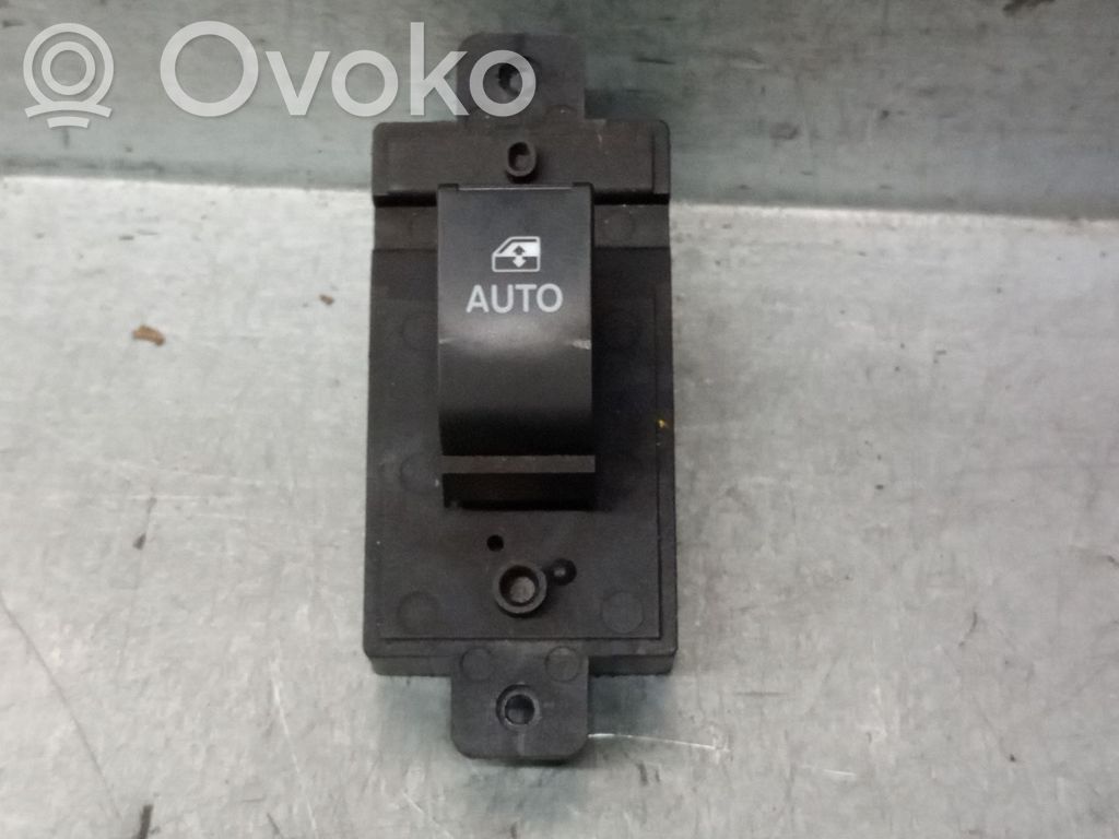 Opel Antara Electric window control switch 