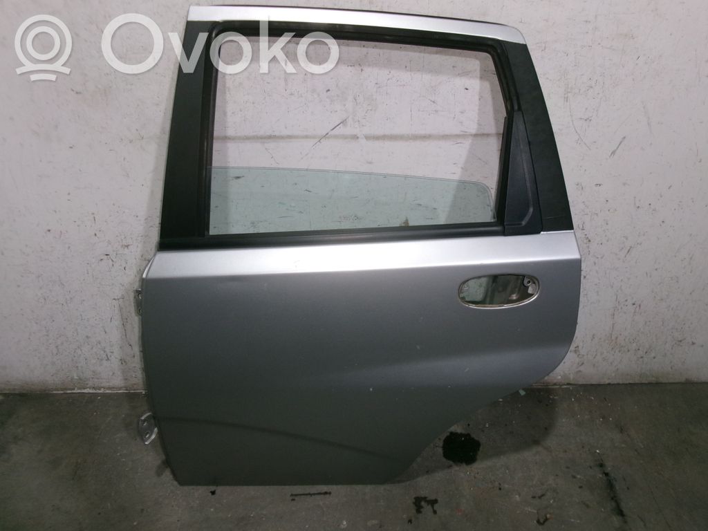 Chevrolet Aveo Puerta trasera 