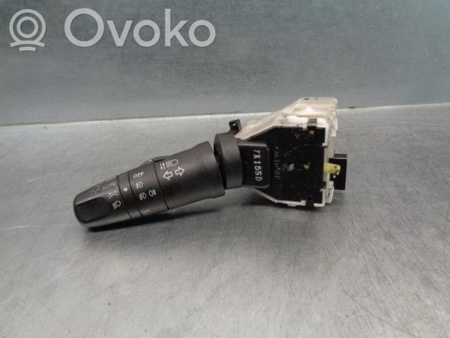 Nissan Tiida C11 Interruptor de control del panel de luces 