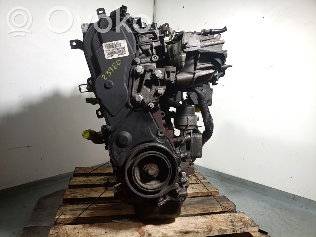 Variklis   TXWA,1681986,D4204T