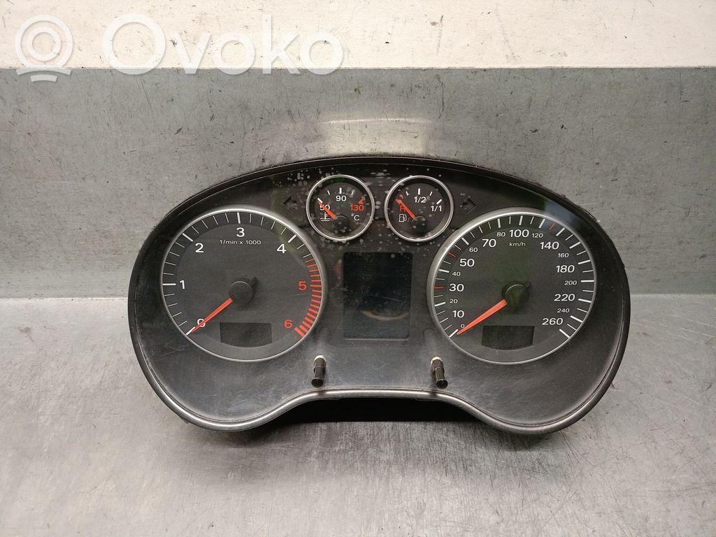 Audi A3 S3 8P Speedometer (instrument cluster) 