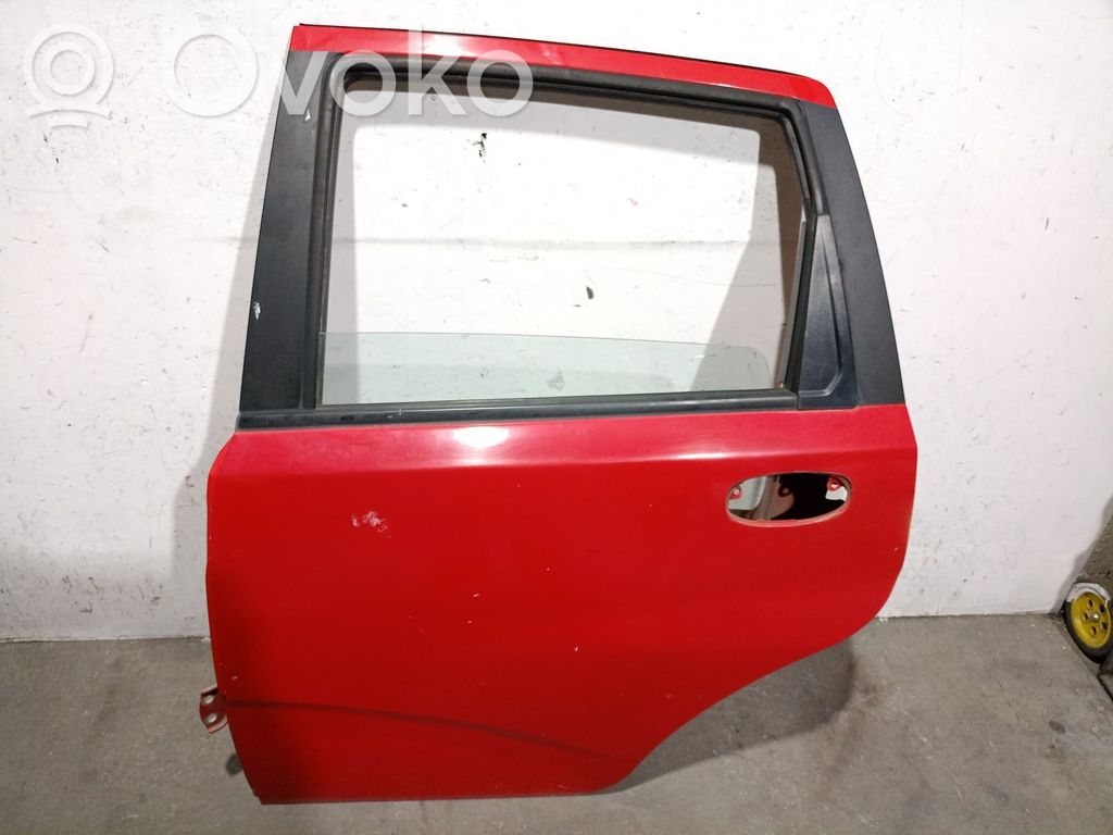 Chevrolet Aveo Puerta trasera 