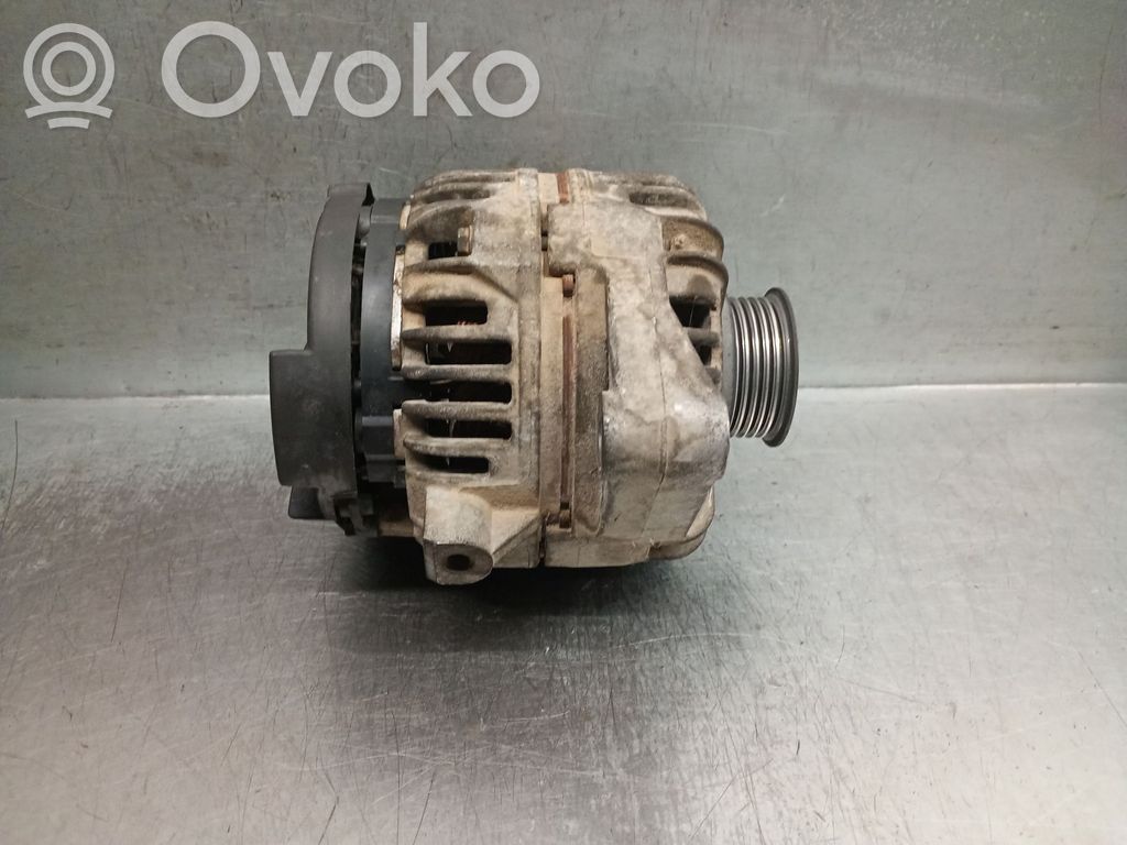 Opel Astra G Alternator 